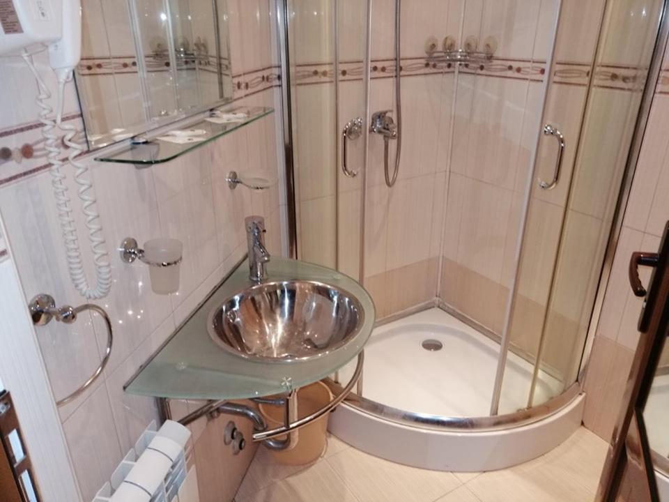 Хотел Омега Stara Zagora Ngoại thất bức ảnh