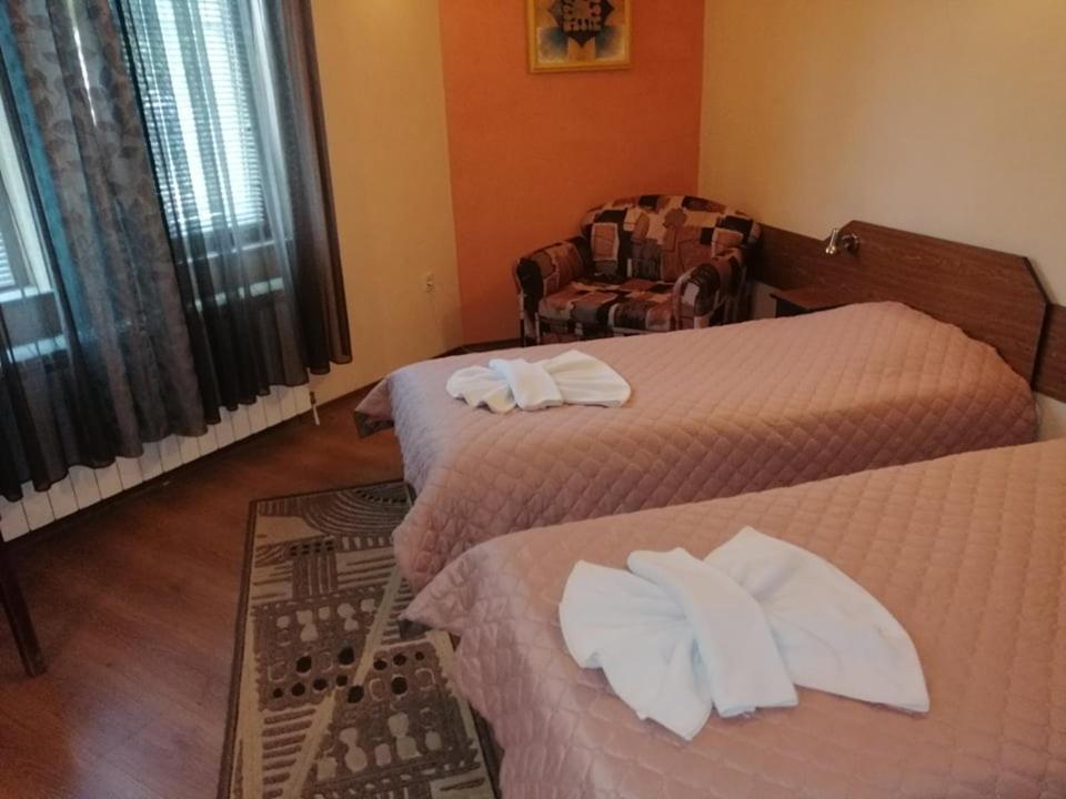 Хотел Омега Stara Zagora Ngoại thất bức ảnh